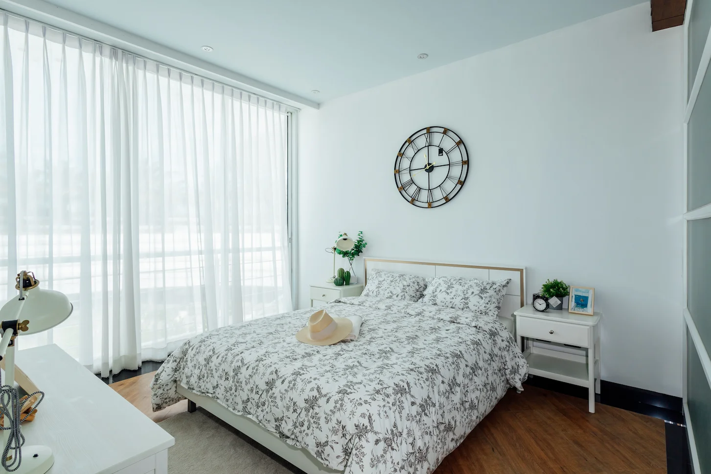 One-Bedroom_IMG_9285