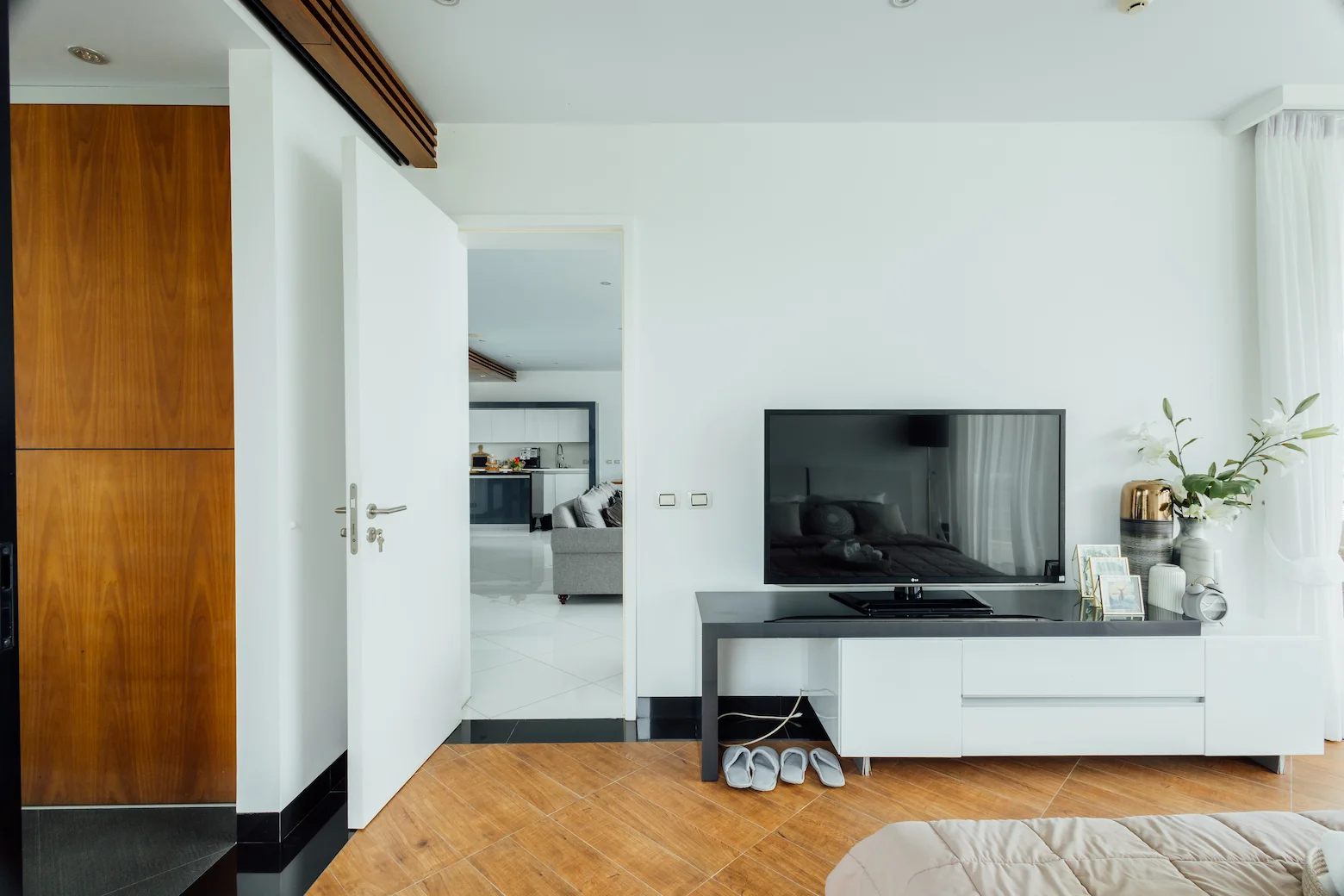 Two_Bedroom_IMG_8731