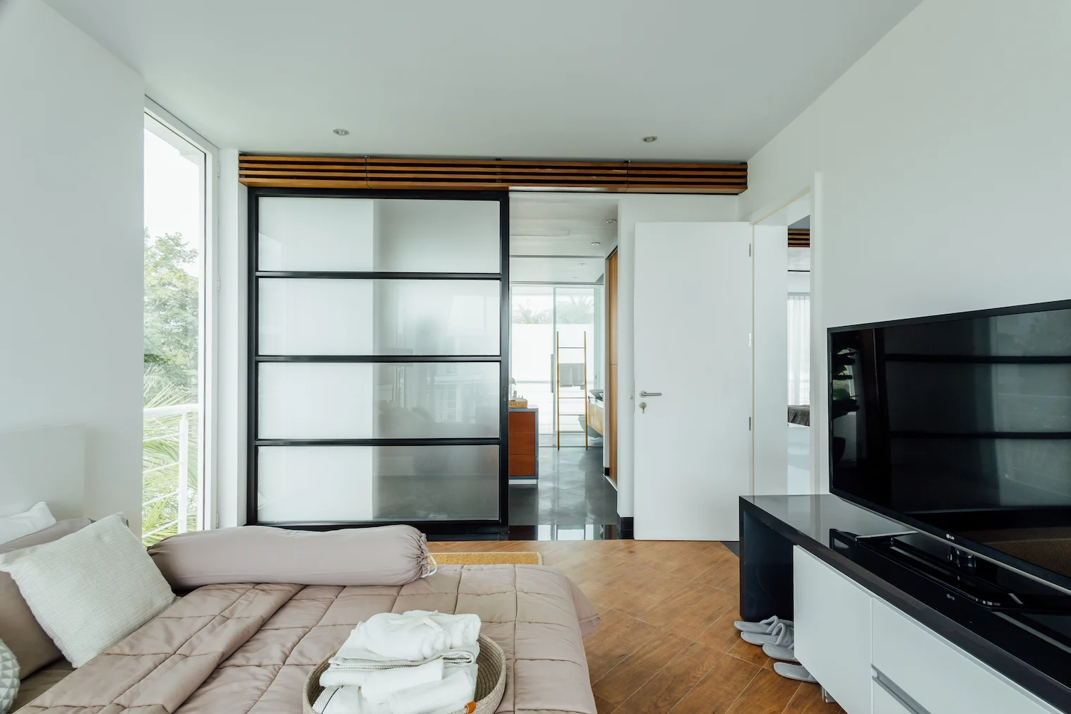 Two_Bedroom_IMG_8741